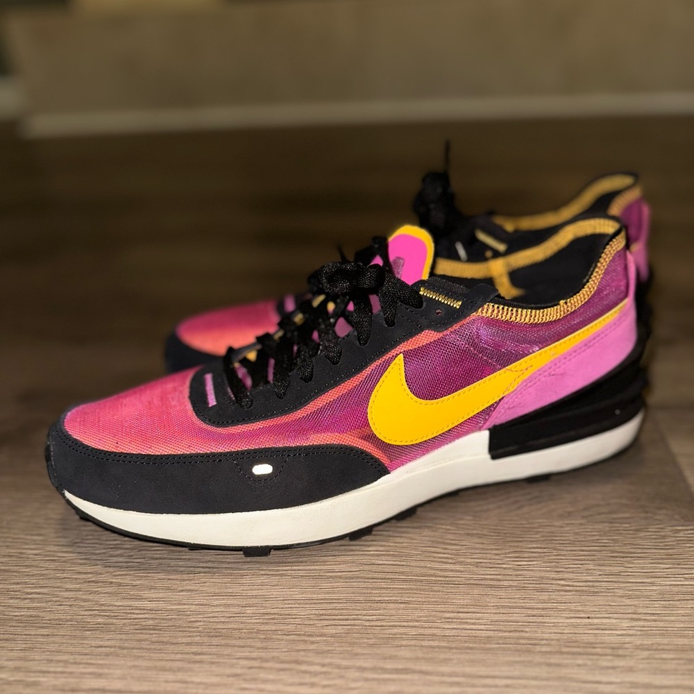 Nike Waffle One - Picture 2 of 2